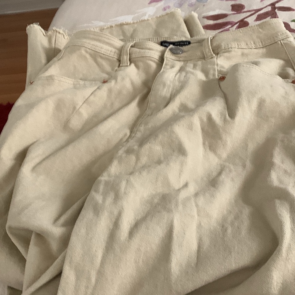 Jeans - Picture 3 of 5